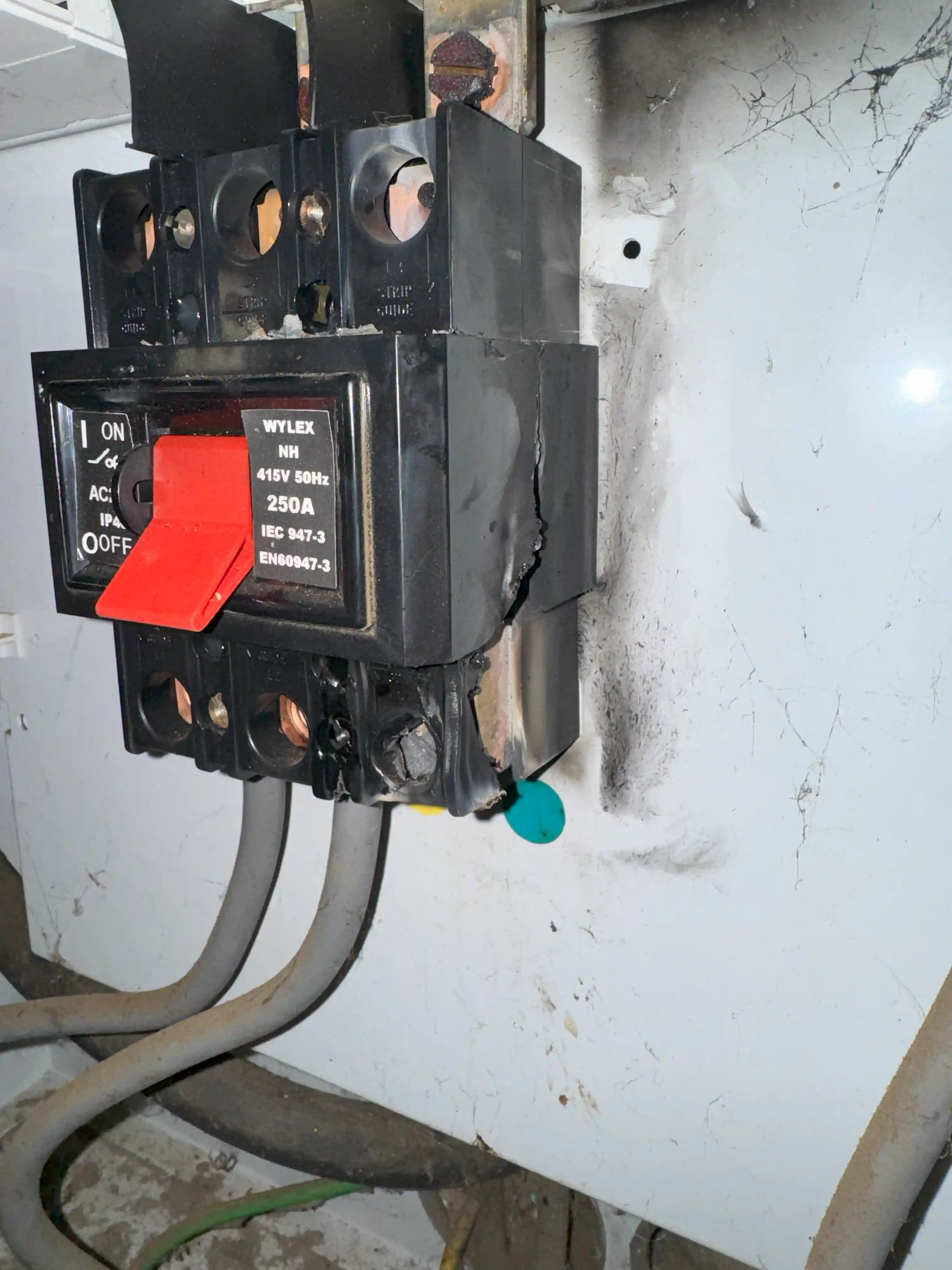 Emergency Electrician Andover